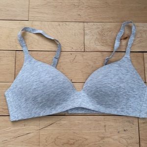 NEW Uniqlo Bra Sz 34/36 A/B